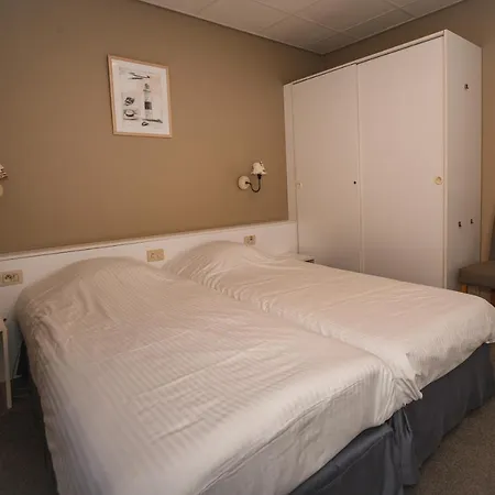 Hotel Louisa-3