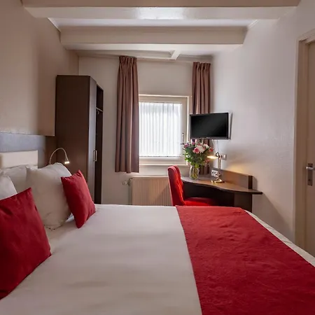 Avenue Hotel-3