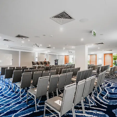 Novotel Cairns Oasis Resort-2