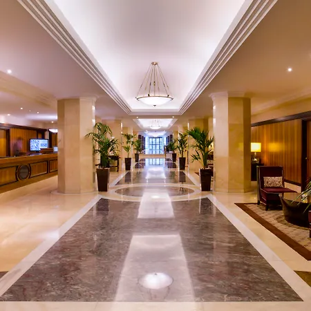 Radisson Blu Hotel & Resort, Abu Dhabi Corniche-3