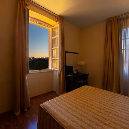 Hotel Due Colonne-3