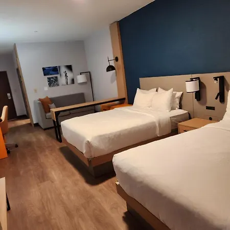 Comfort Suites Cheyenne-3
