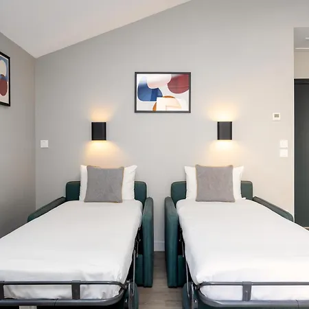 Staycity Aparthotels Centre Vieux Port-3
