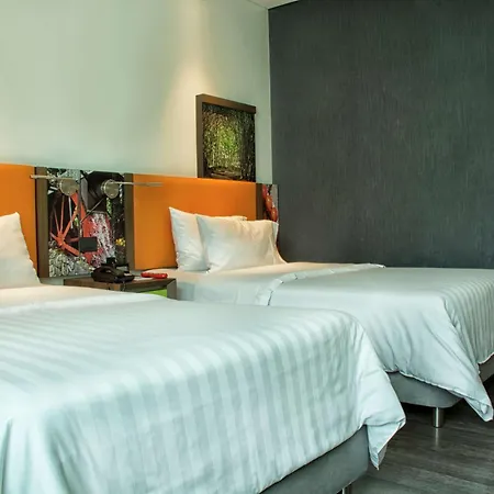 Hampton By Hilton Cali-3