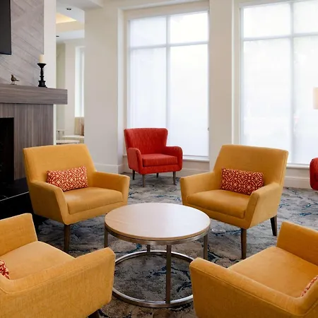 Hilton Garden Inn Roseville-3