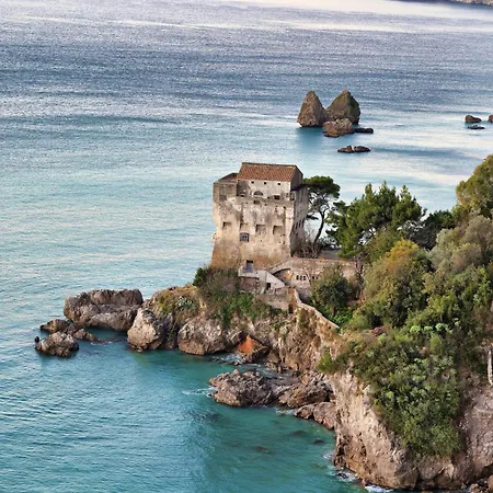 Lloyd'S Baia Hotel-2
