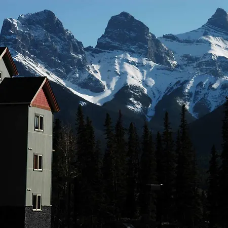 Lodges At Canmore-3