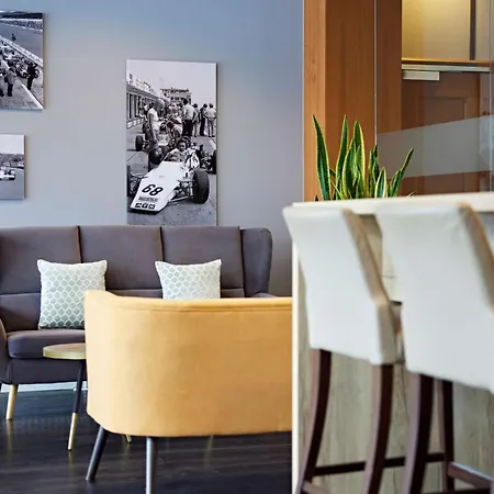 Lindner Nürburgring Motorsport Hotel-3