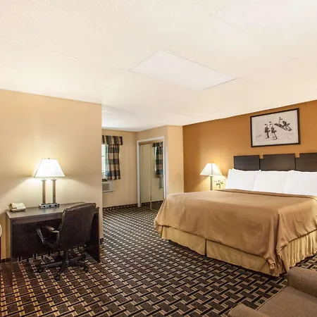 Travelodge By Wyndham South Burlington-3