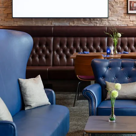 Hilton Garden Inn Stuttgart Neckarpark-3