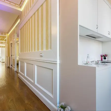 Piazza Venezia Luxury Suite-2