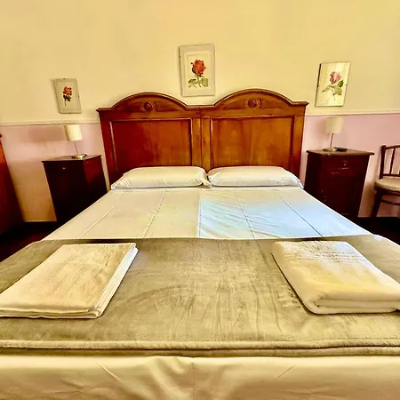 Pardis Guest House-3