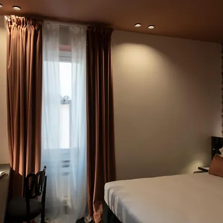 Colonna Suite Del Corso-3
