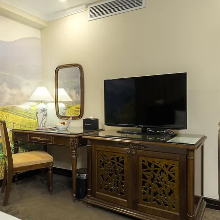 Chalcedony Grand Hotel-3