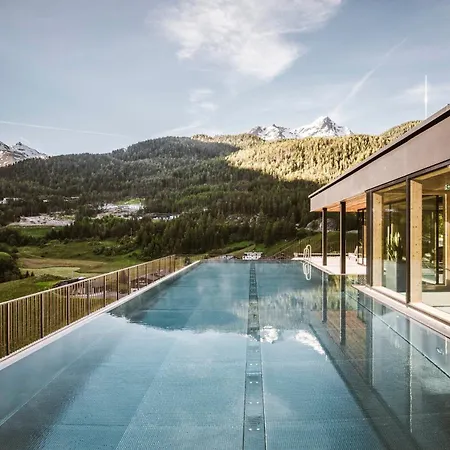 Sportlers Lodge Soelden Lifestyle-Laessig-Anders-2
