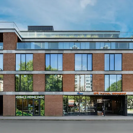 Art Hotel Szeged-3