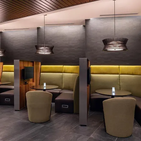 Courtyard By Marriott Petaluma Sonoma County-2