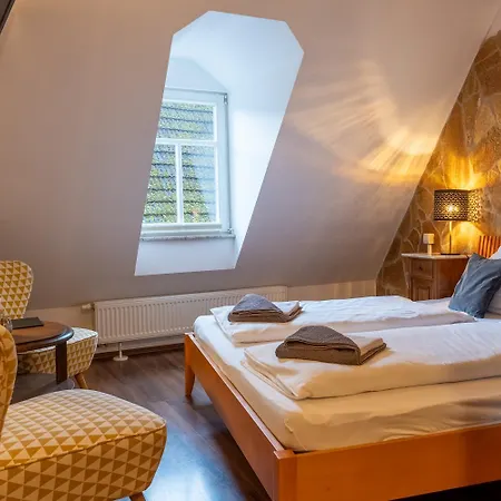 Kleine Villa Rose-3