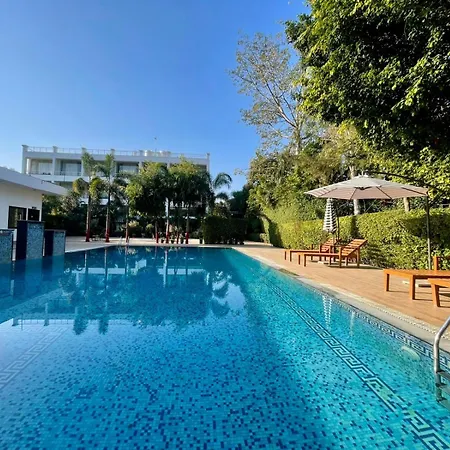 Winsome Resort & Spa Corbett-3