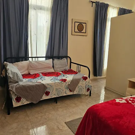 El Pueblito,al lado de Playa Dorada-2