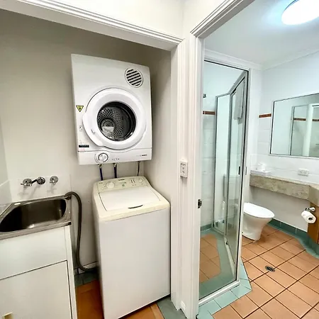 Mid City Luxury Suites-3