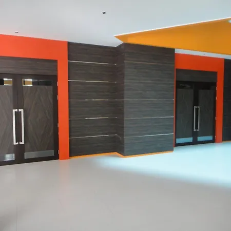 Twin Hotel-3