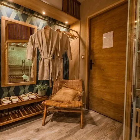 Pandora Spa Lille-2
