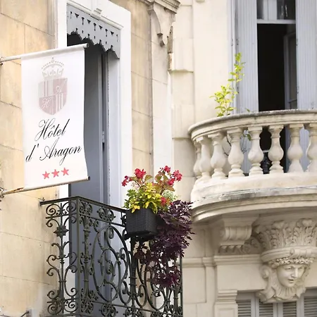 Hotel D'Aragon - Place De La Comedie --2