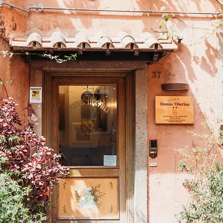 Hotel Domus Tiberina-3