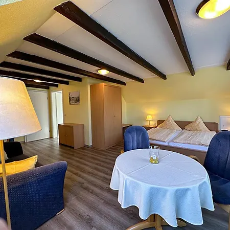 Hotel Graf Waldersee-3