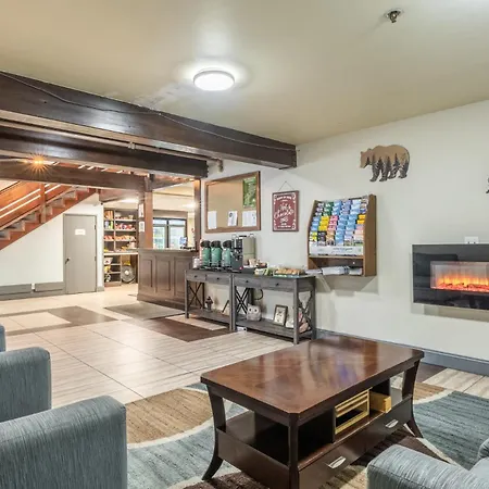 Quality Inn Near Mammoth Mountain Ski Resort-3
