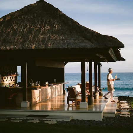 Alila Manggis-2