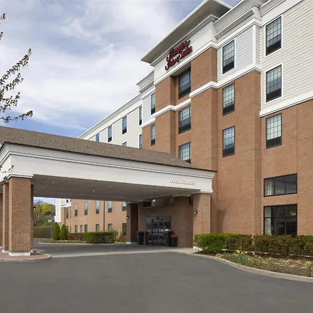 Hampton Inn & Suites Yonkers - Westchester-2