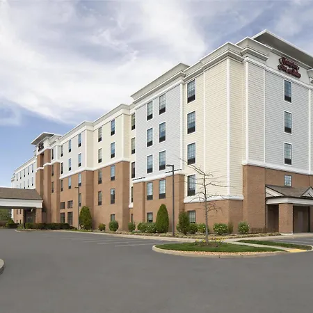 Hampton Inn & Suites Yonkers - Westchester-3