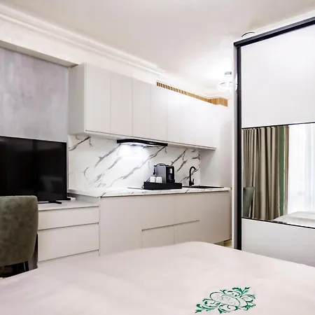 Onyx Beach Residence - Free Beach Access & Parking-2