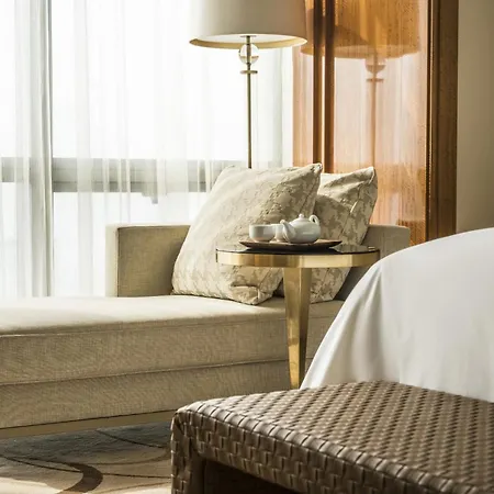 Four Seasons Hotel Tianjin-3