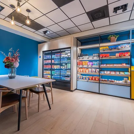Hampton By Hilton Utrecht Centraal Station-2