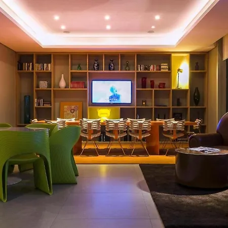 Dmax Hotel-3