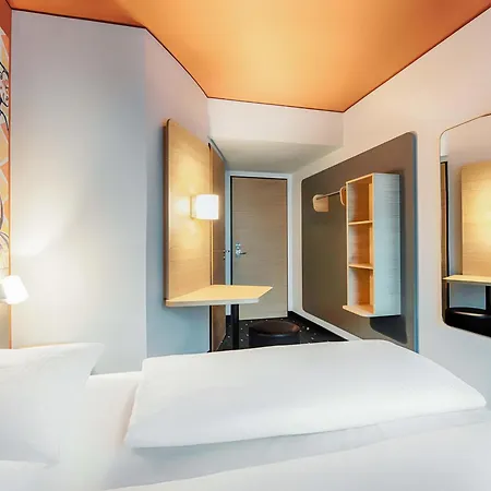 B&B Hotel Bamberg-3