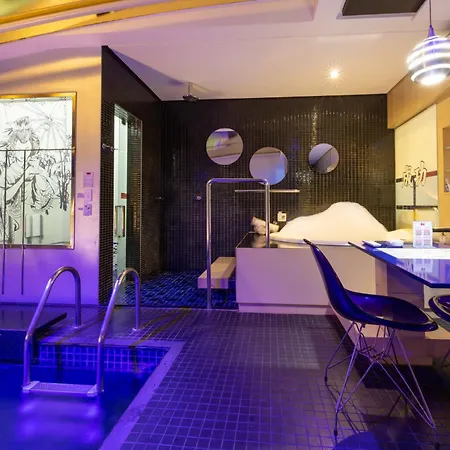 Dragon Motel (Adults Only)-3