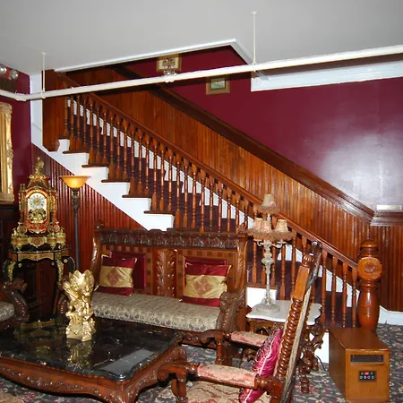 Queen Anne-2