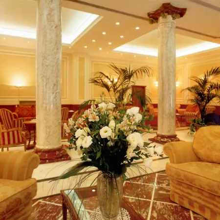 Andreola Central Hotel-2