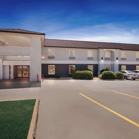 Quality Inn Bastrop-2