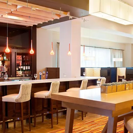 Courtyard By Marriott Pueblo-3