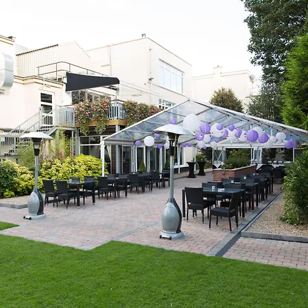 The Sandymount Hotel-3