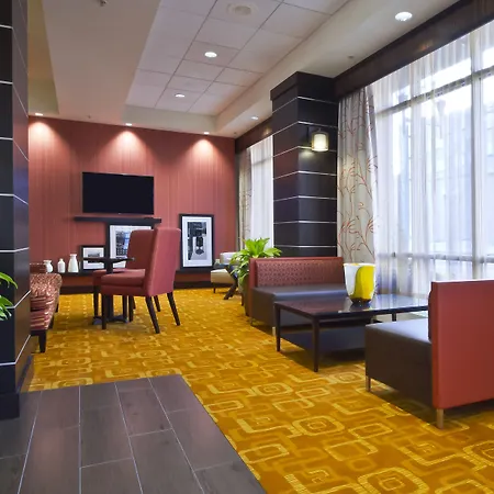 Hampton Inn & Suites Columbus-Downtown, Ohio-2