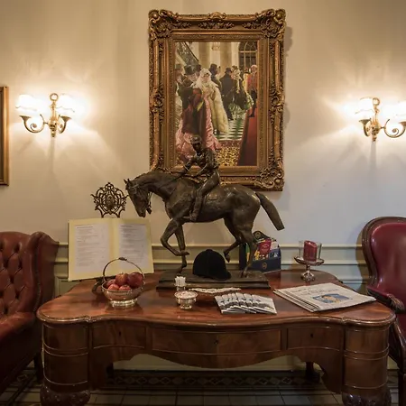 Hotel Belle Epoque-3
