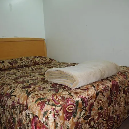 World Hotel-3
