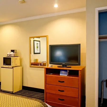 Hotel Parmani Near Stanford University-3