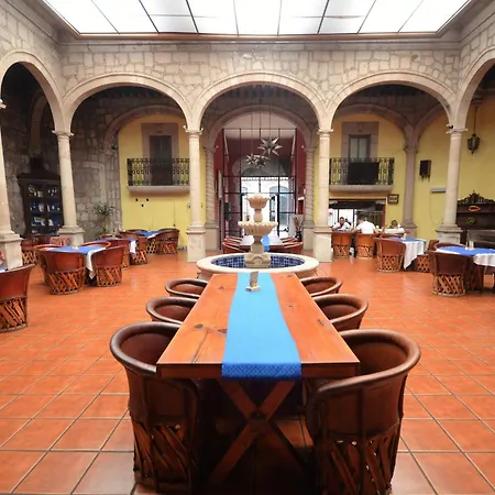 Howard Johnson By Wyndham Morelia Calle Real-3